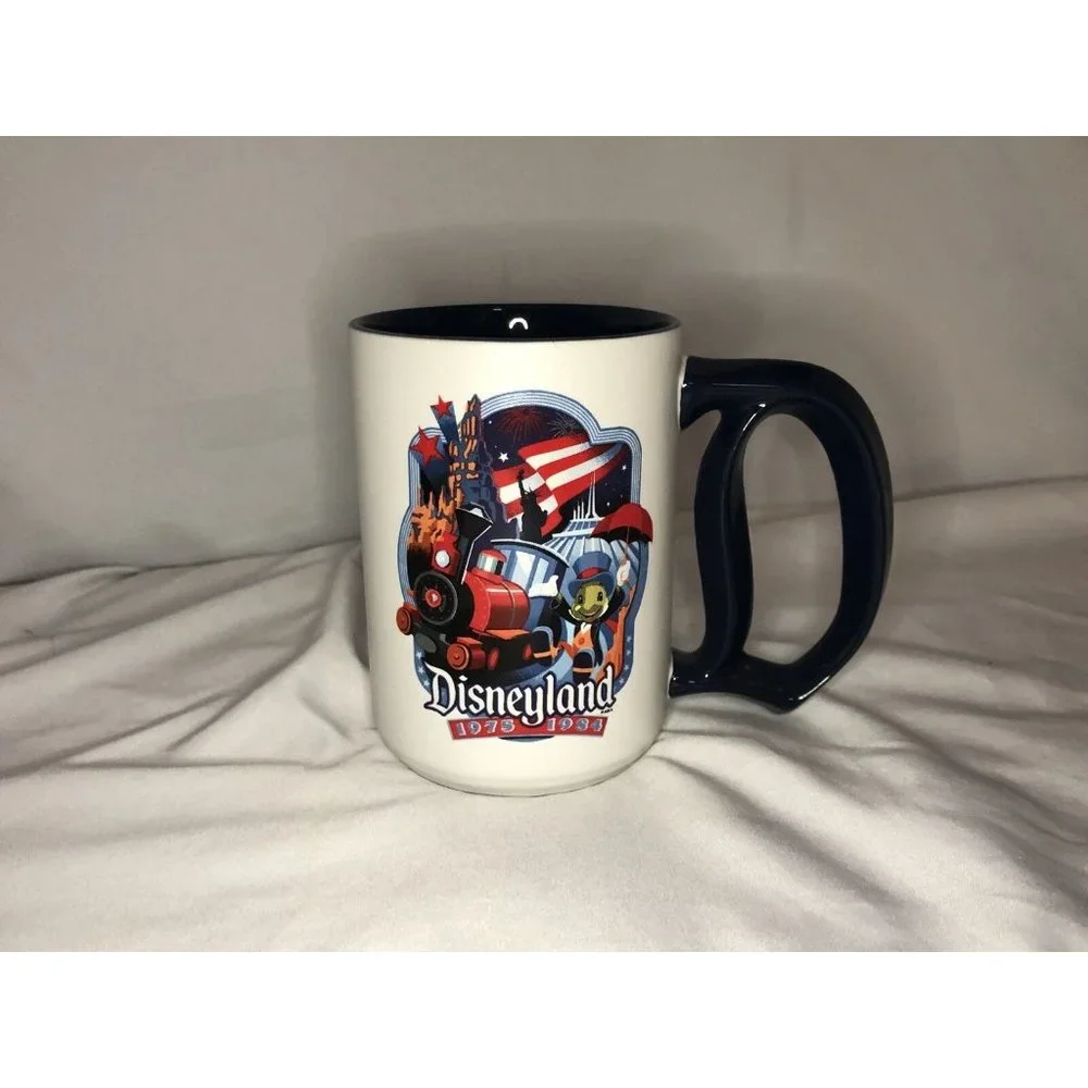 Disneyland Decades 1975-1984 Diamond Celebration 60th Mug & Plate Jiminy